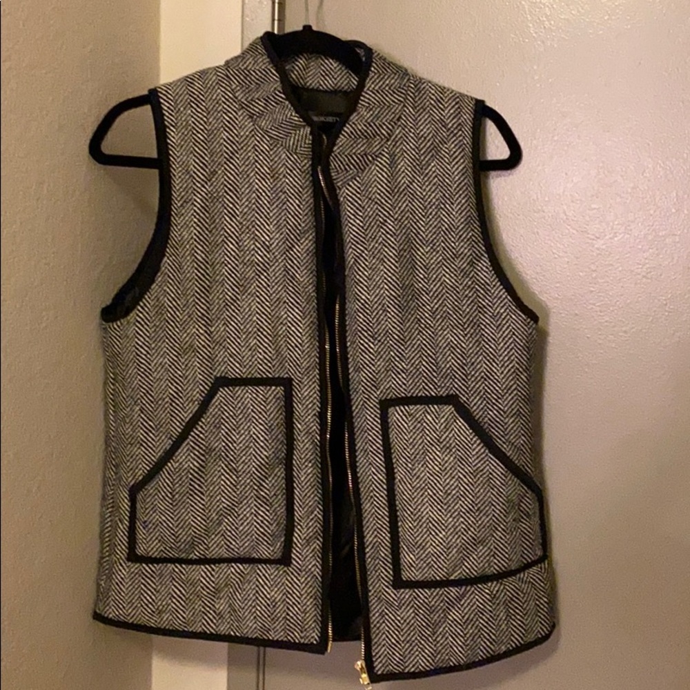 Houndstooth Vest Black and White